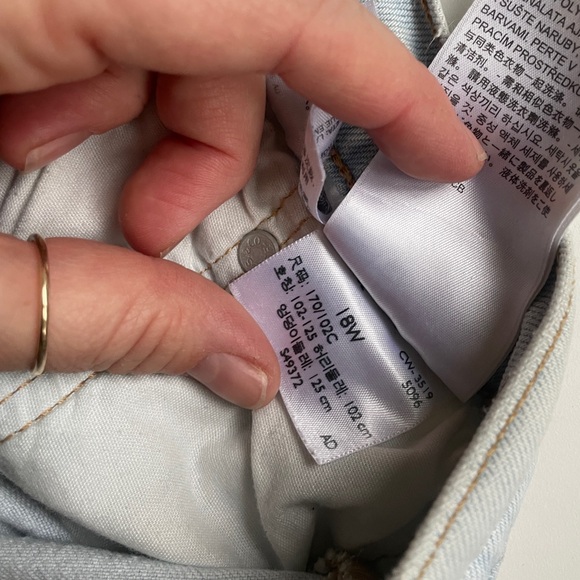 LEVIS 501 high Rise Straight Wide leg. - Picture 5 of 5